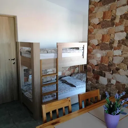 Apartmaji Jost *