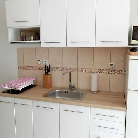Apartmaji Jost * Vir
